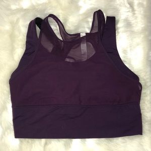 Lululemon sports bra